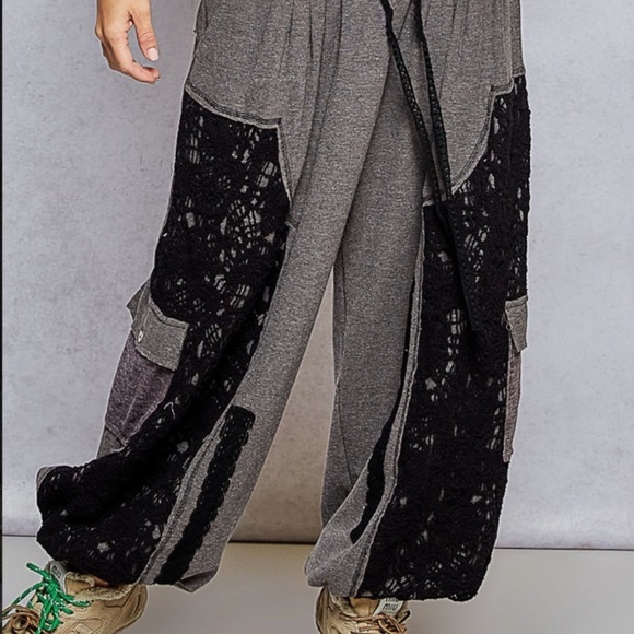 New POL Gray Joggers with Black Lace Accents - Picture 2 of 6